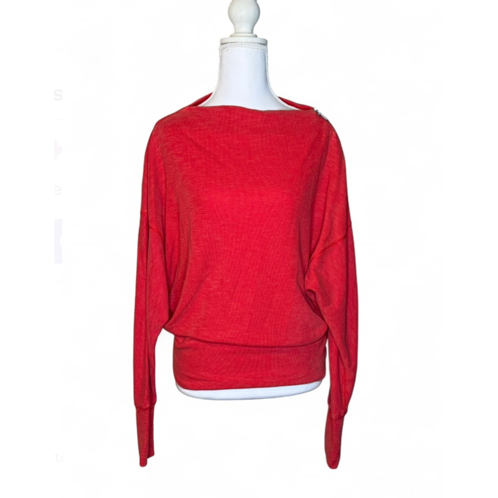 Free People We The Free Bright Red Zip Shoulder Batwing Top – XS – NWT